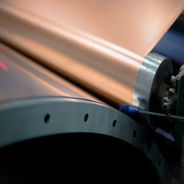 Série de feuilles de cuivre inversées RTF de 18 μM pour la fabrication de cartes PCB / stratifiés revêtus de cuivre à grande vitesse