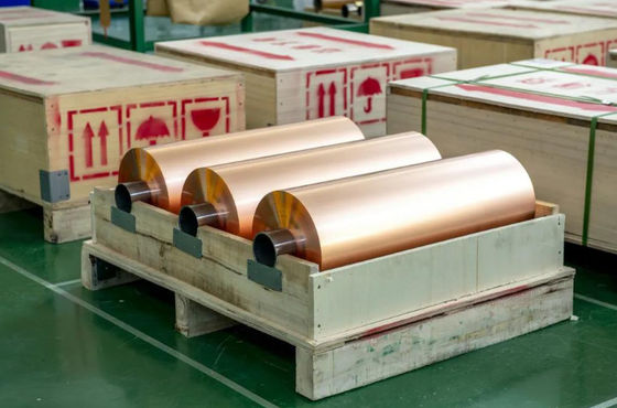105 μm Foils de cuivre épais ultra larges calandrés de haute précision