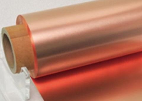 Des feuilles de cuivre recouvertes d'adhésifs spéciaux de haute performance de 35 μm